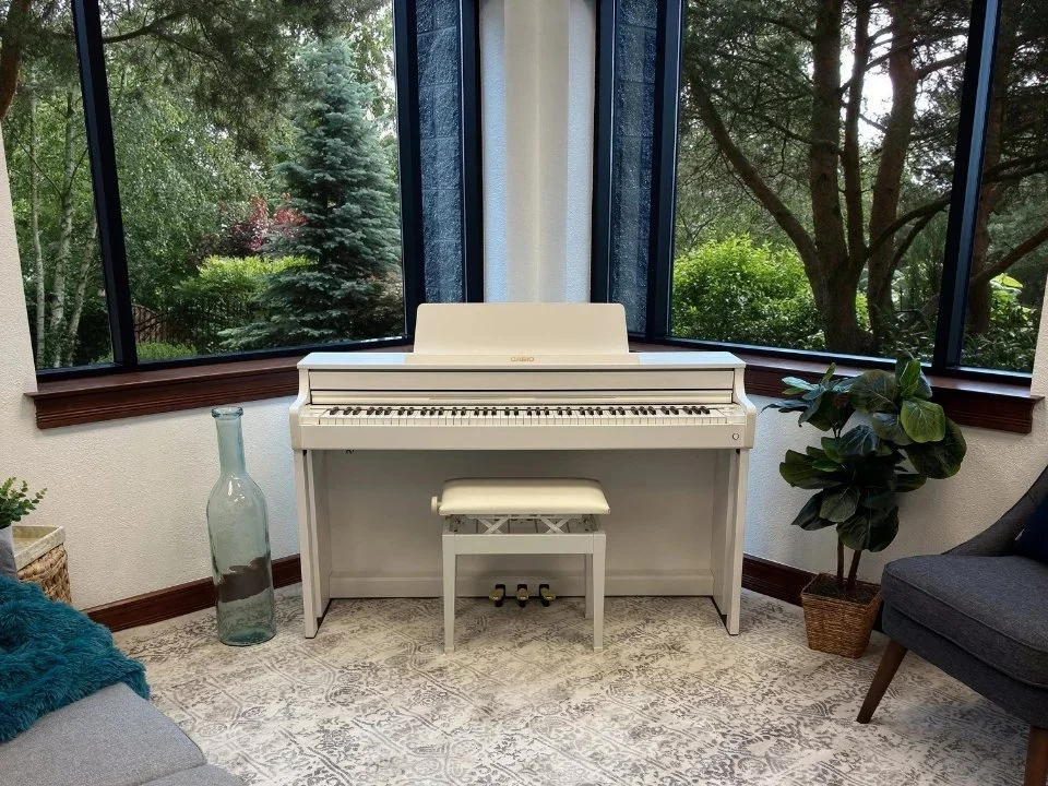 Casio AP-550 White (WH) - Hình ảnh chính