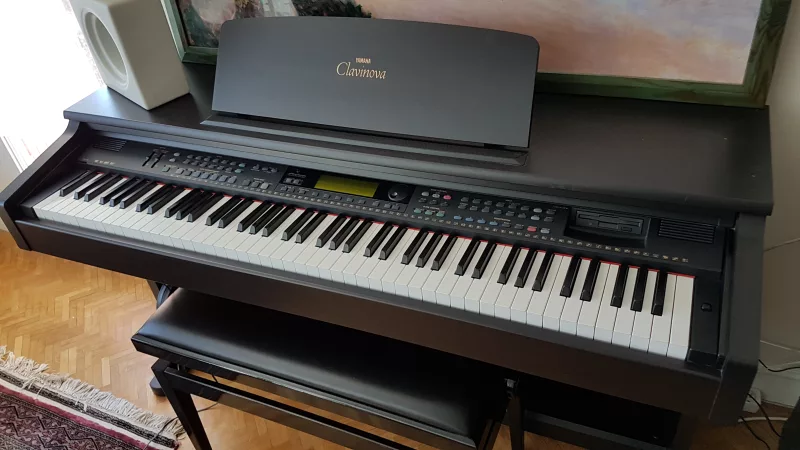 Piano điện chất lượng tại Bình Dương