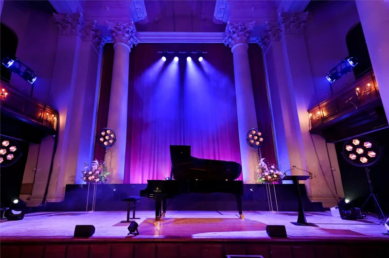 Grand Piano chính hãng tại Bình Phước