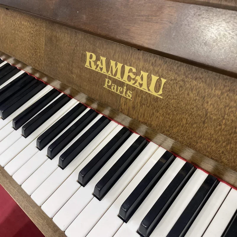 Grotrian G124 Concerto Series | Upright Ebony Polish | Grotrian-Steinweg - Hình ảnh chính