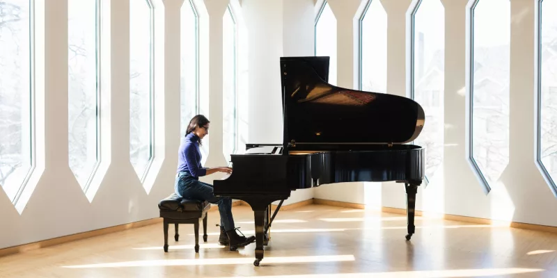Luyện tập piano