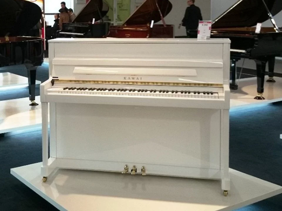 KAWAI K-300 WH - Hình ảnh chính