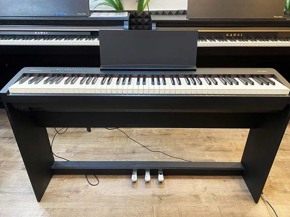 ROLAND FP-30 BK - Hình ảnh chính