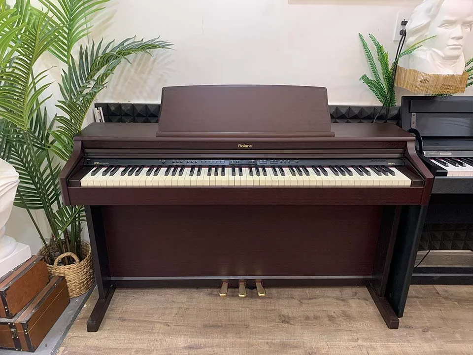 ROLAND HP-205 MH - Hình ảnh chính