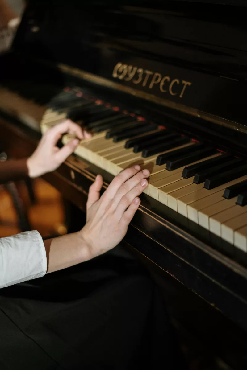 Luyện tập piano