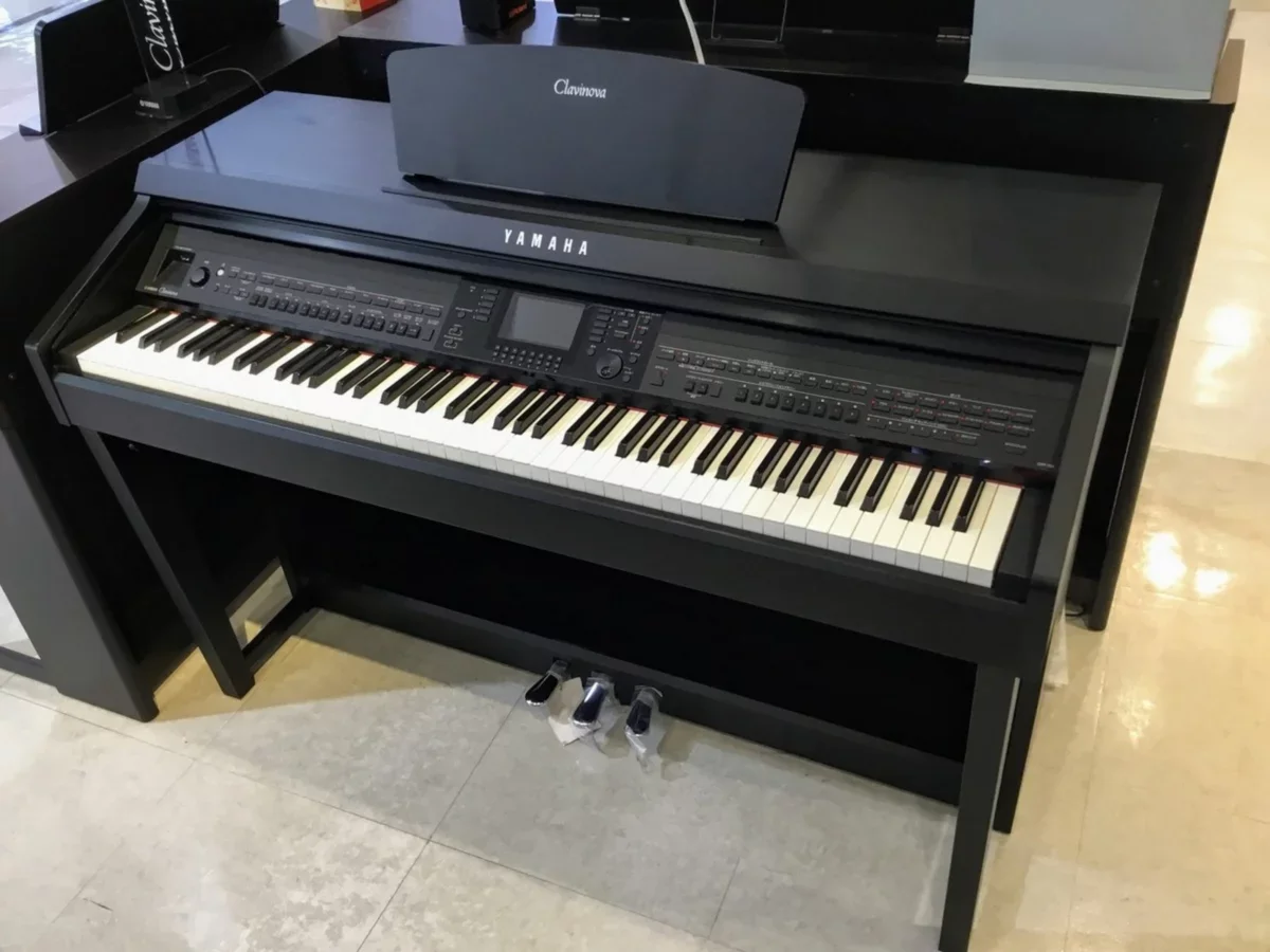 YAMAHA CVP-701 PE - Chi tiết 2