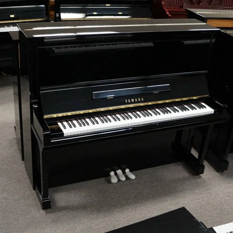 YAMAHA U30 RW - Hình ảnh chính