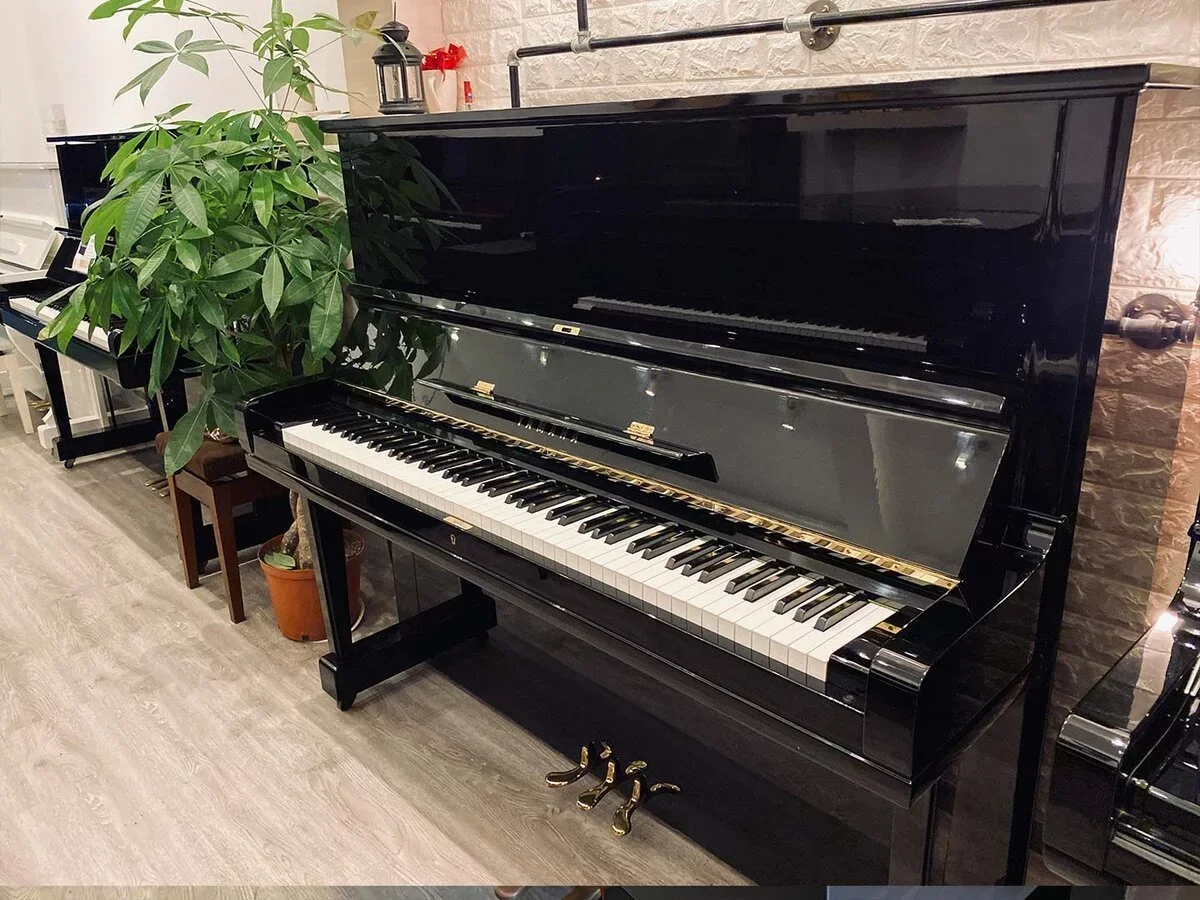 YAMAHA U3E - Chi tiết 2