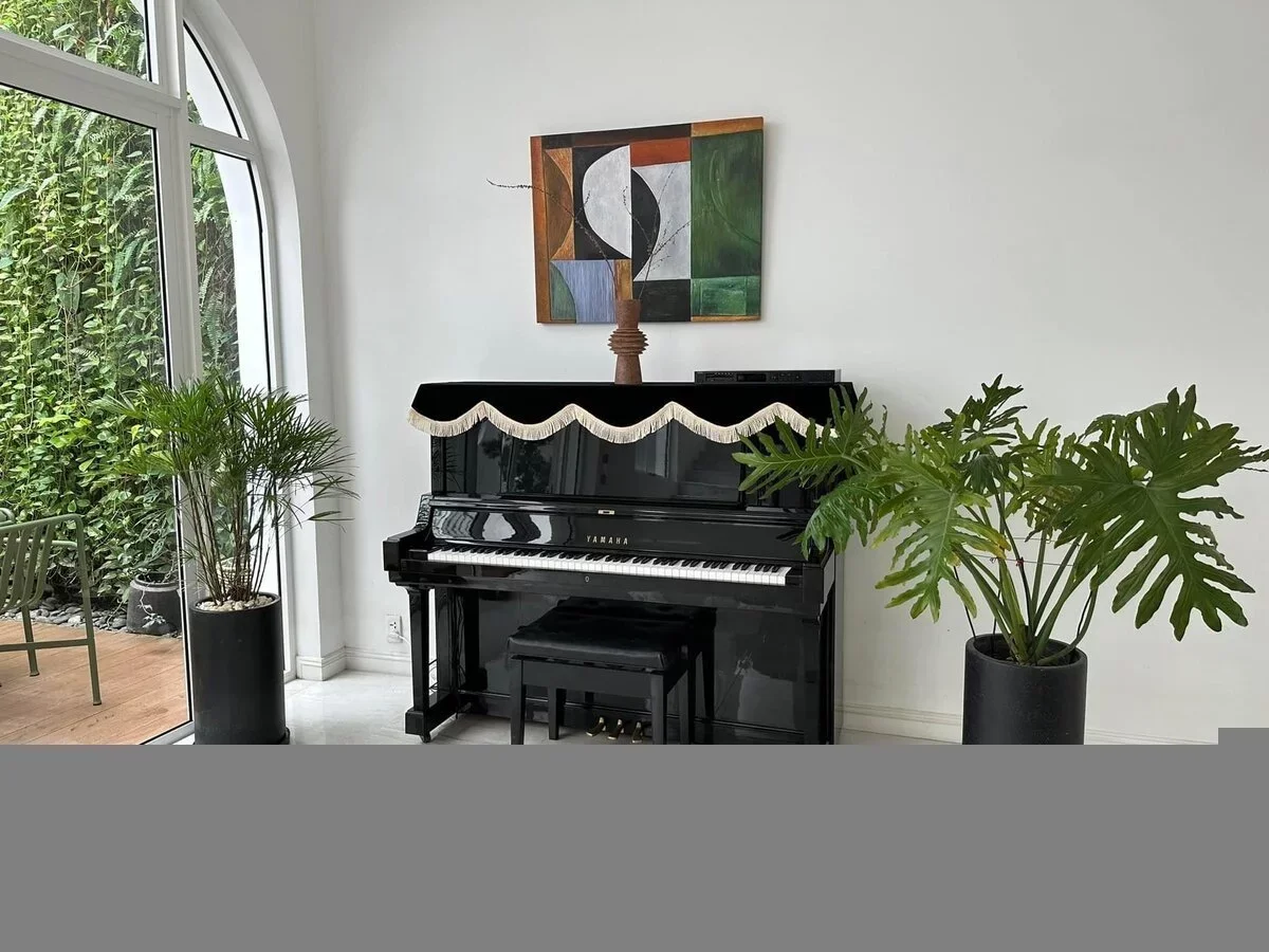 YAMAHA UX30BL - Hình ảnh chính