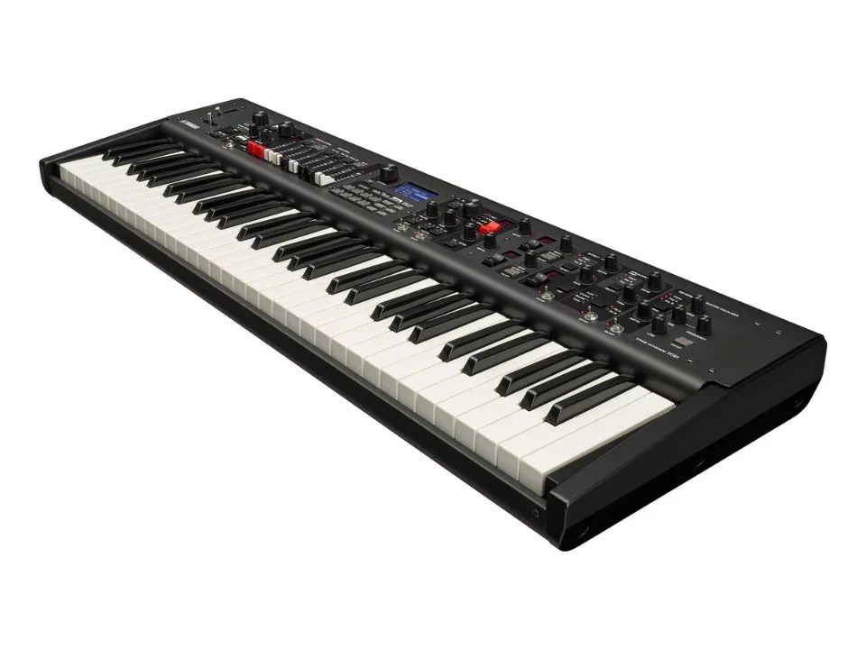 Yamaha YC61 - Chi tiết 1
