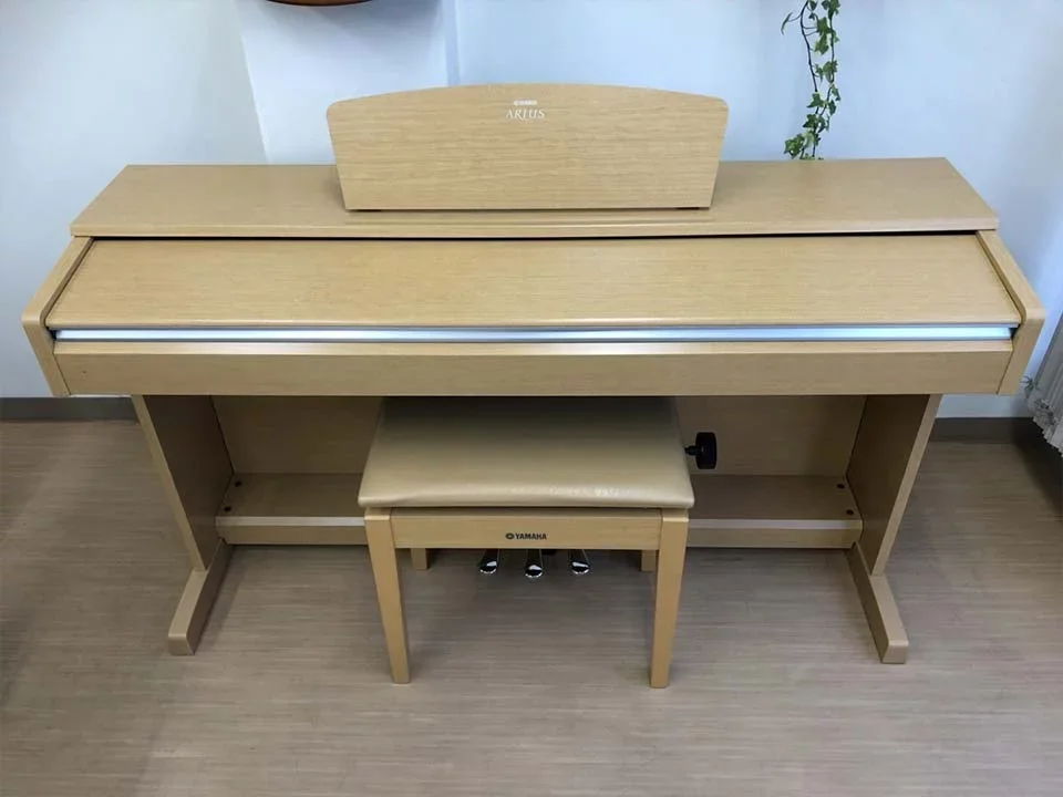 YAMAHA YDP-141 C - Chi tiết 1