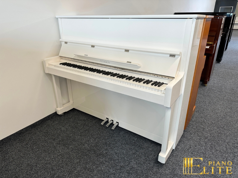 FEURICH 122 Universal (White Polished - Chrome) – Toàn cảnh thiết kế tại Elite Piano