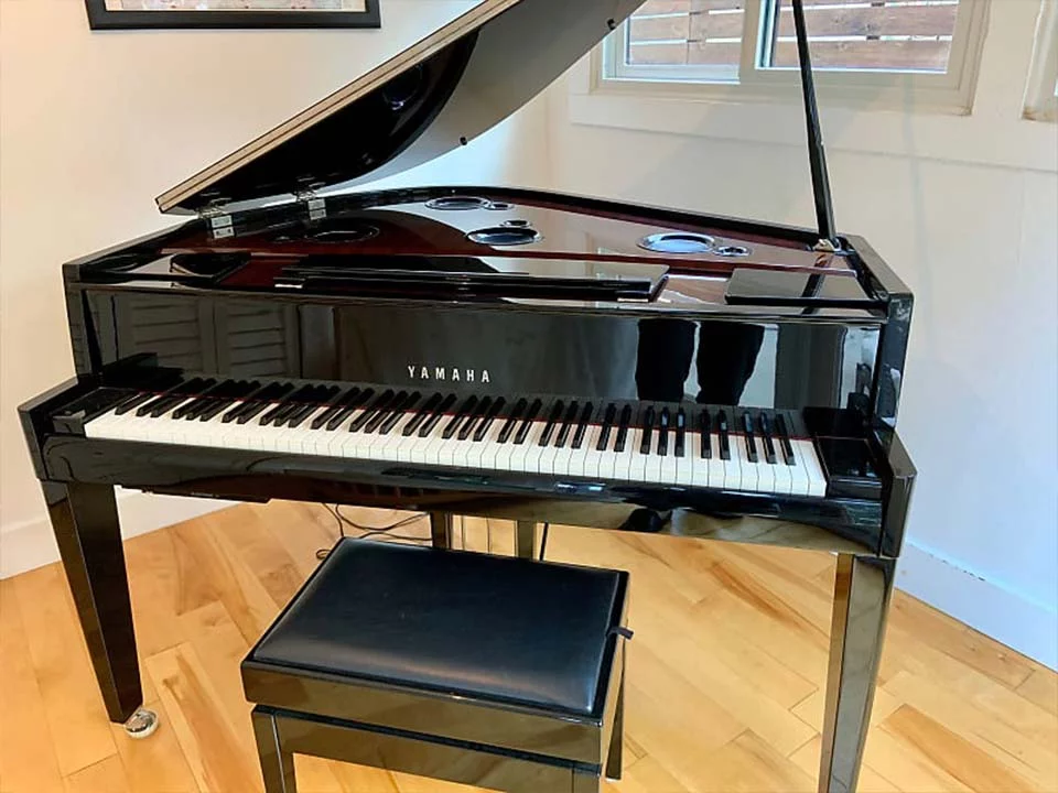 AVANT GRAND N3 (USED)