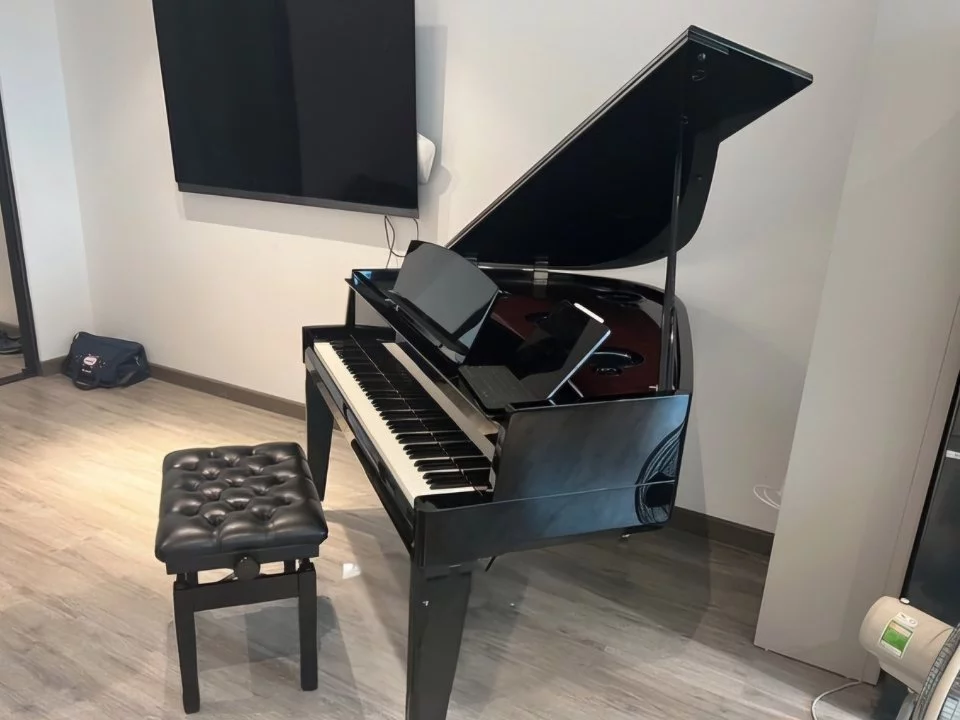 AVANT GRAND N3 (USED)