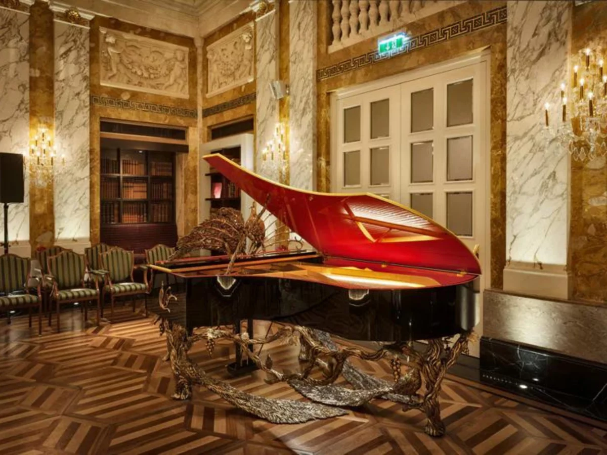 Grand Bohemian