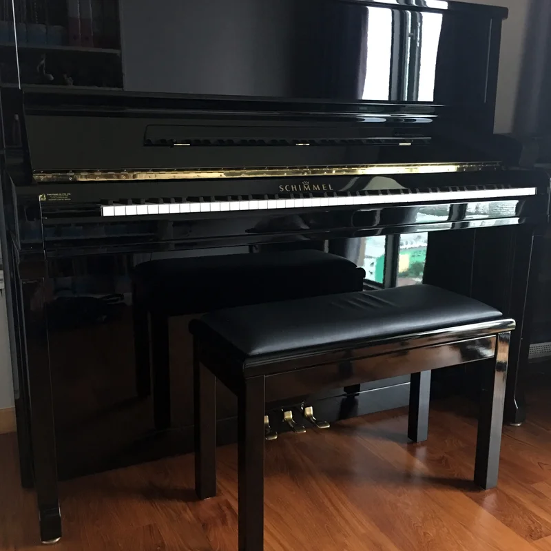 Classic C130 Upright – Toàn cảnh thiết kế tại Elite Piano
