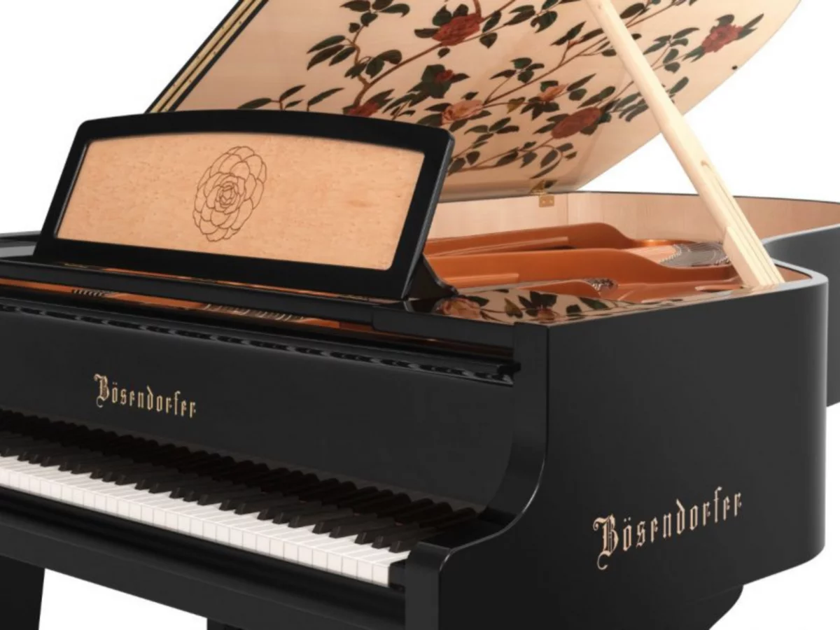 Review Collector's Item CAMELIA – Hình ảnh thực tế tại showroom Elite Piano