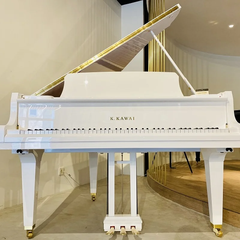 Đàn Grand Piano Kawai GL10 màu trắng tại showroom Elite Piano