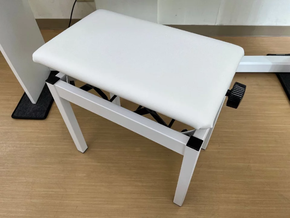 Đàn piano Roland ROLAND F701 WH – Chi tiết bàn phím