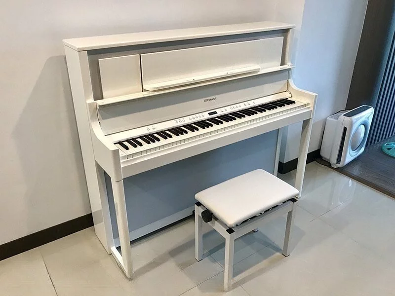 Đàn piano Roland ROLAND LX-708 PW (New) – Chi tiết bàn phím