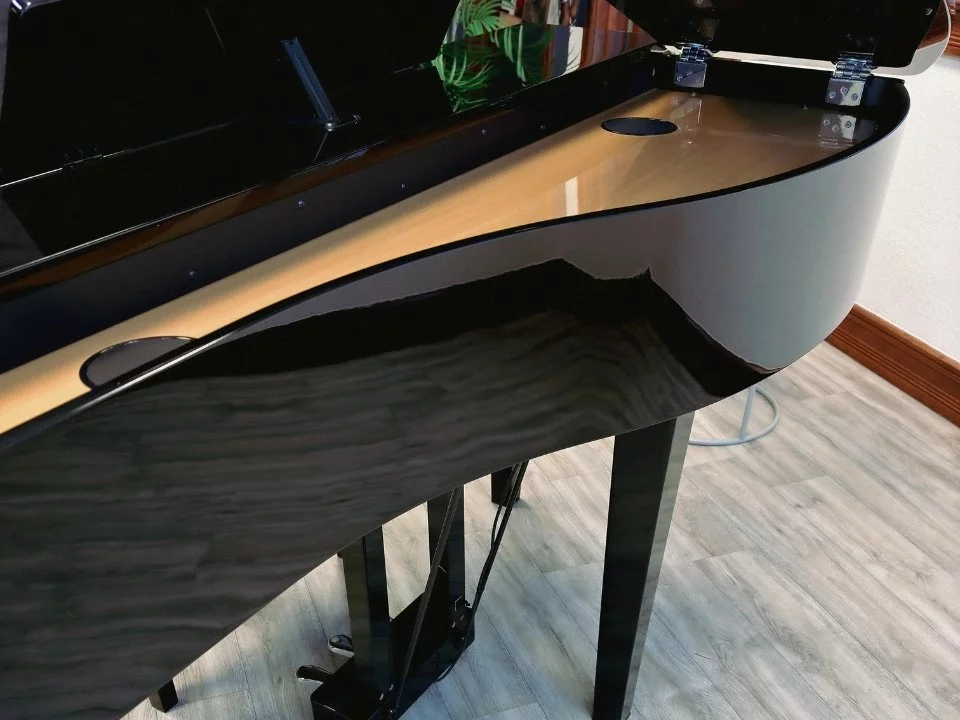 KAWAI DG30 – Ghế đàn và phụ kiện đi kèm