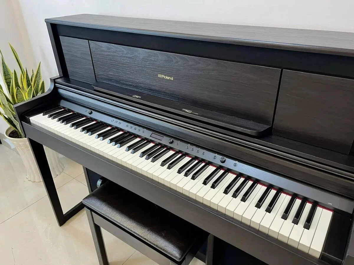 ROLAND LX-706 GPKR