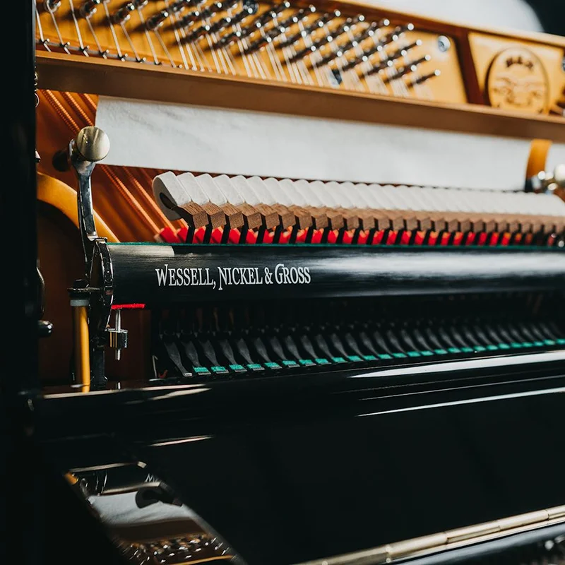 MHA-131U - Artist Series – Toàn cảnh thiết kế tại Elite Piano