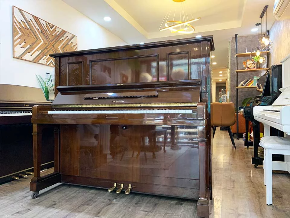 Đàn piano Kawai DIAPASON 132 BS – Chi tiết bàn phím