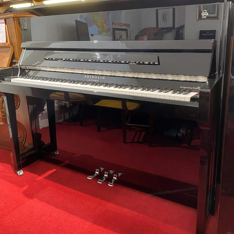 Fridolin Schimmel F121 Tradition (Ebony High Gloss) - Đàn Piano Schimmel tại Elite Piano