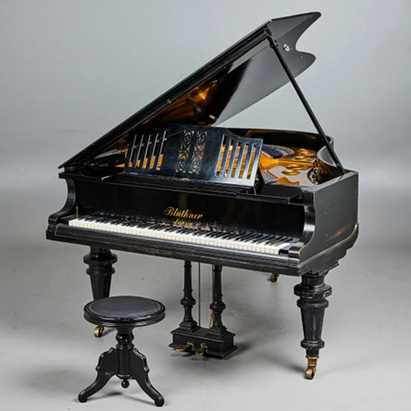 Review Julius Blüthner – Hình ảnh thực tế tại showroom Elite Piano
