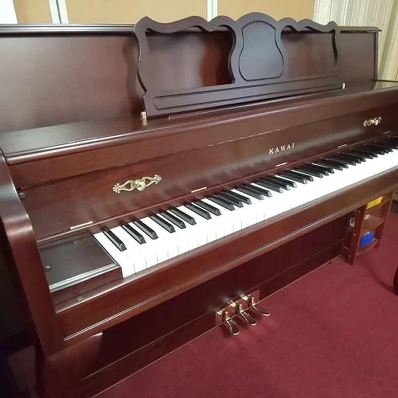 Showroom trưng bày đàn Kawai 606 sang trọng tại Elite Piano