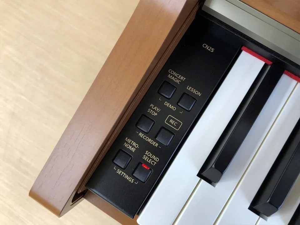 KAWAI CN25 C