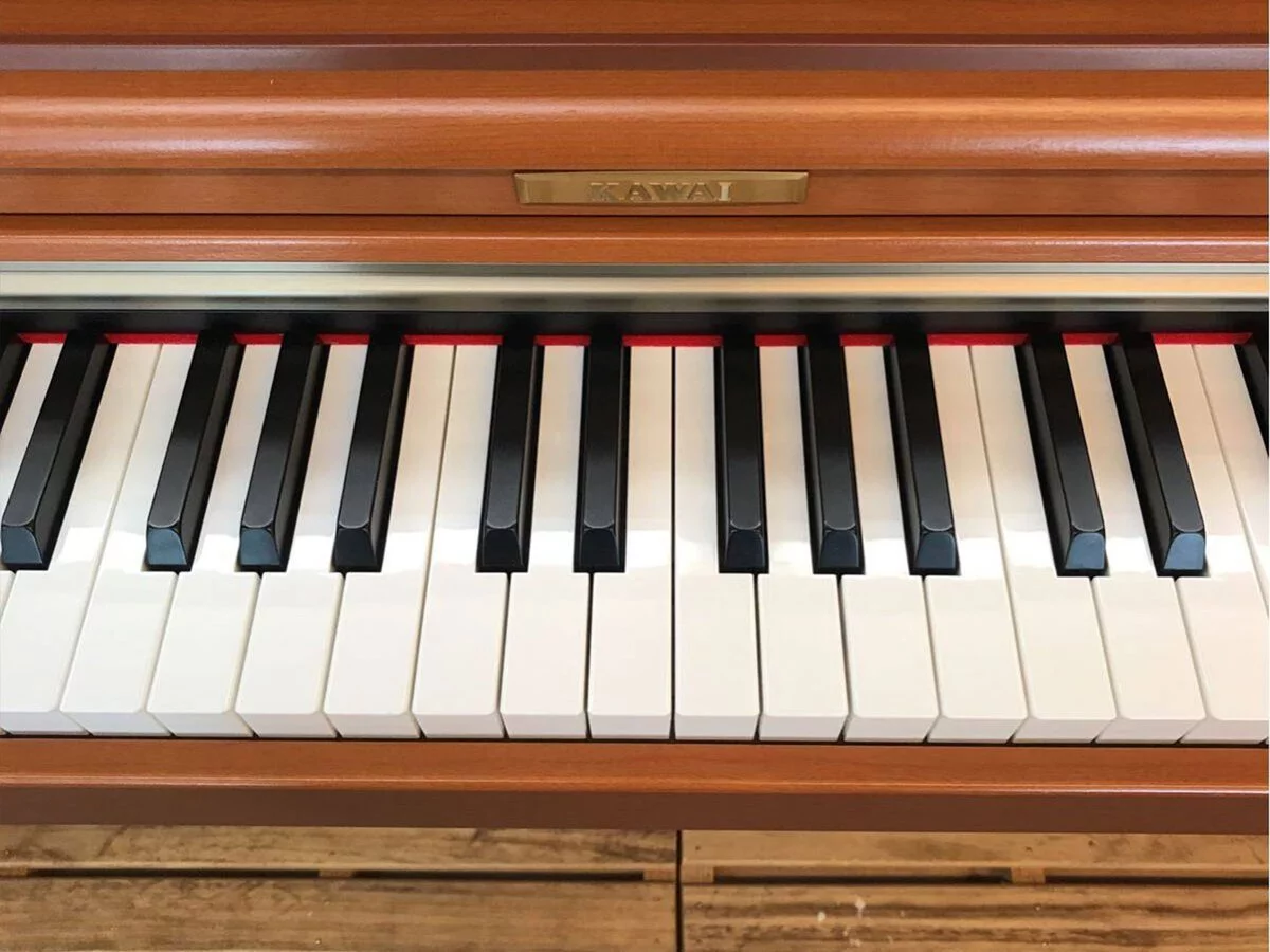 Review KAWAI CN28 C – Hình ảnh thực tế tại showroom Elite Piano
