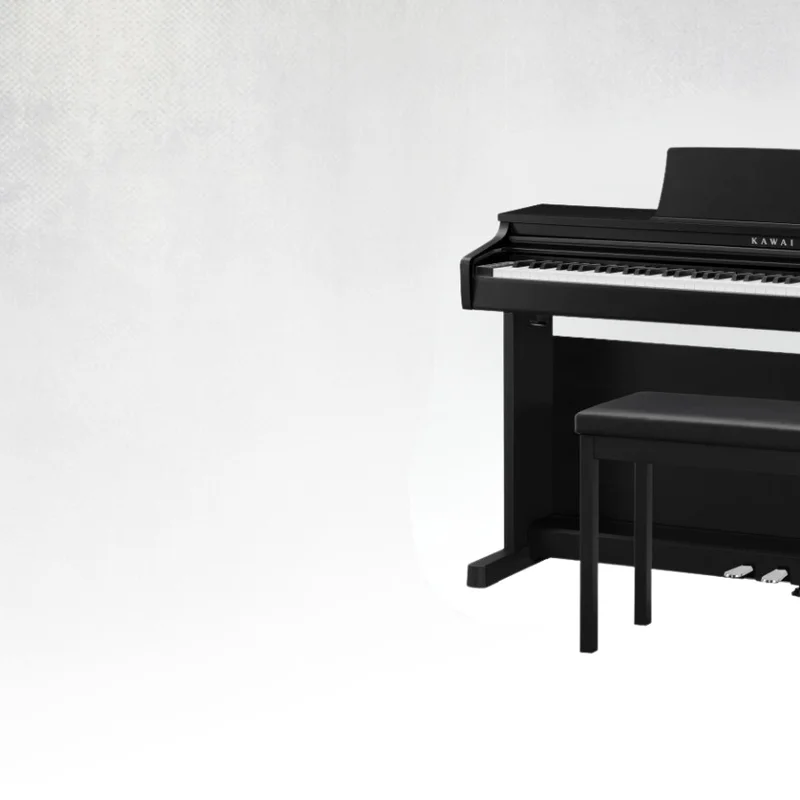 Góc nhìn cận cảnh bàn phím và bảng điều khiển Kawai CX202 R