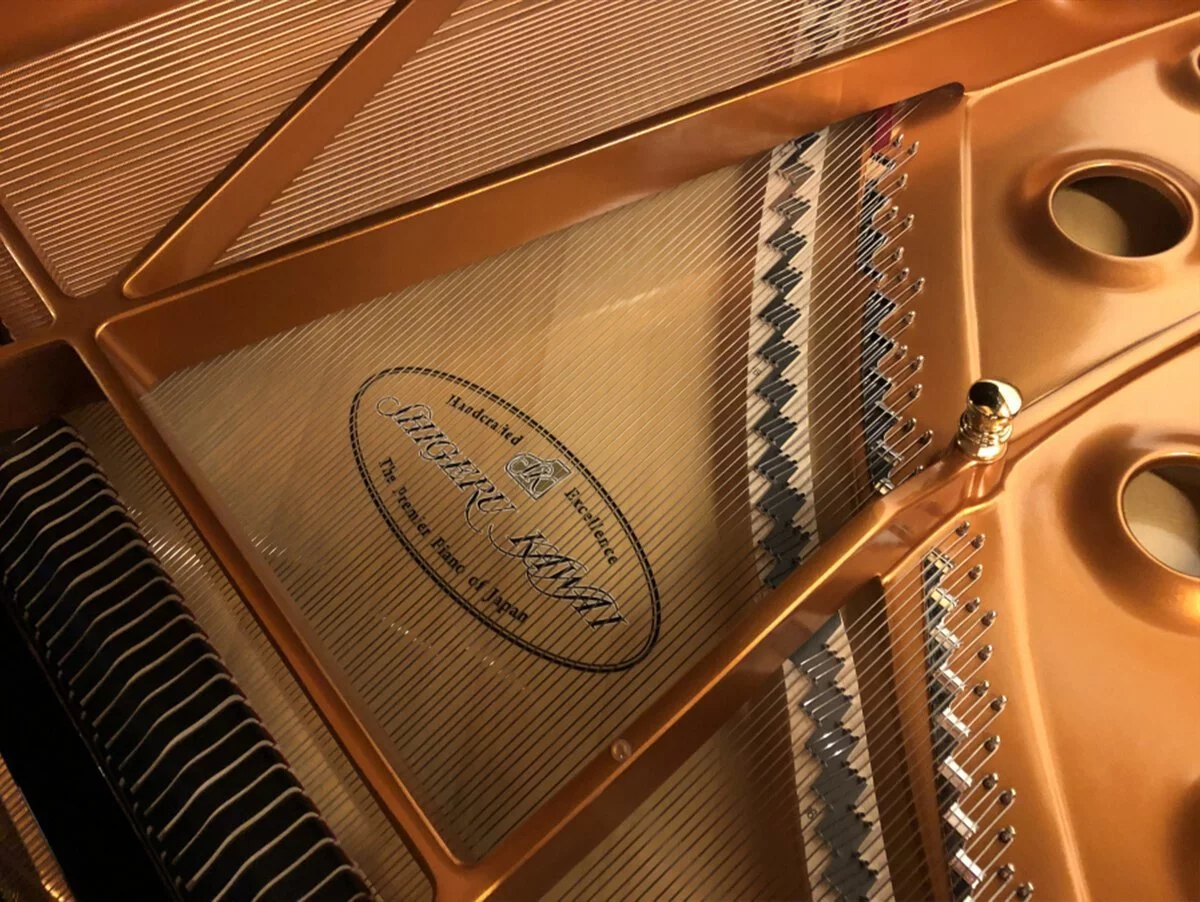 Shigeru Kawai SK-2 tại Elite Piano TP.HCM – Không gian trưng bày