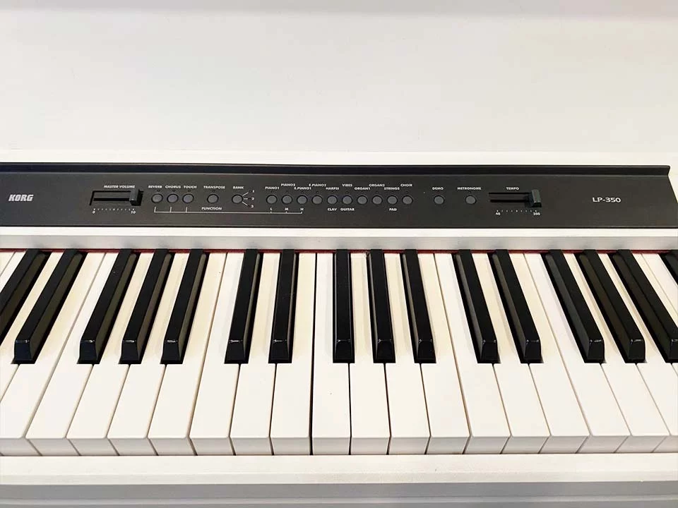 Đàn piano Korg KORG LP-350 WH – Chi tiết bàn phím