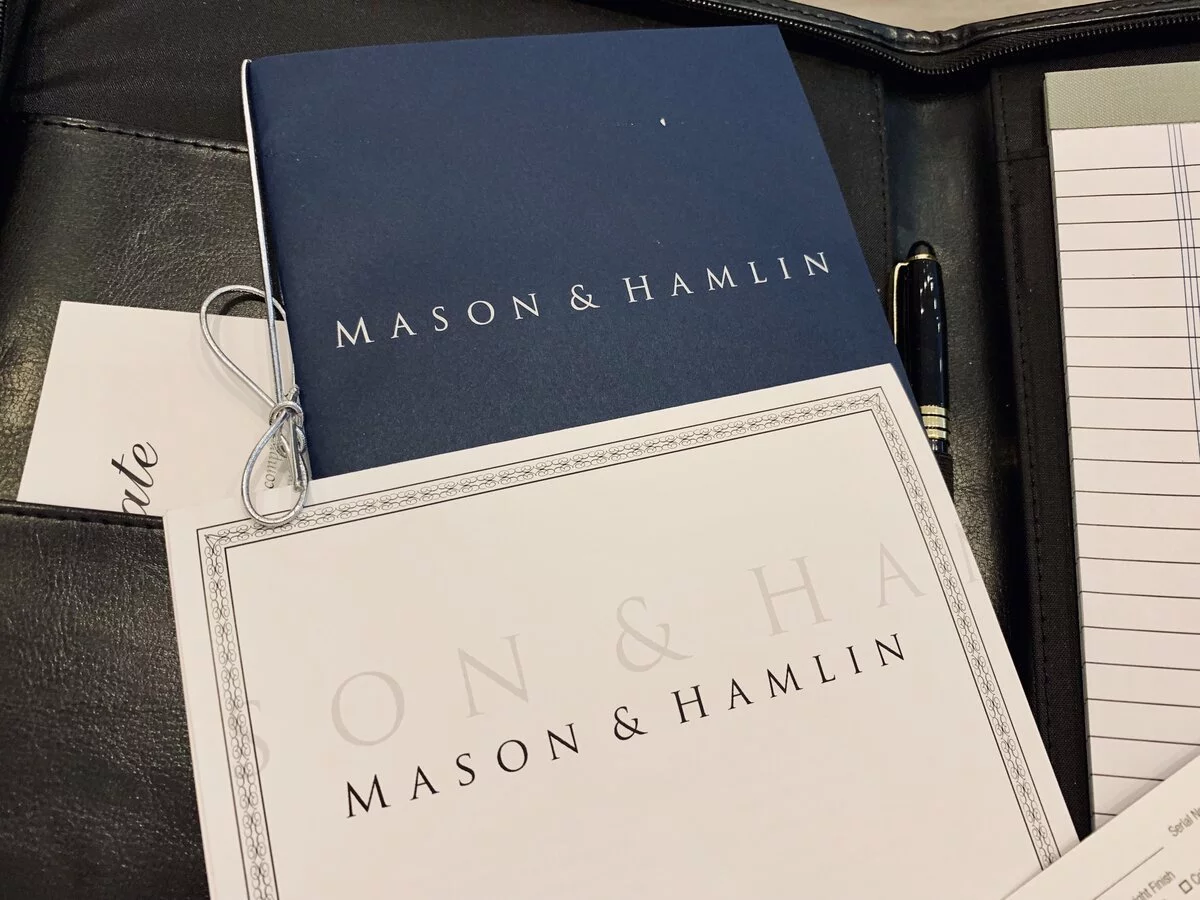 Chi tiết bàn phím và nắp đàn Mason & Hamlin Model A
