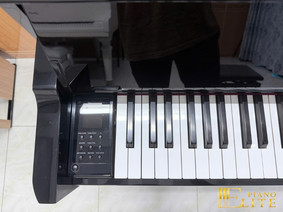 YAMAHA NU1 PE
