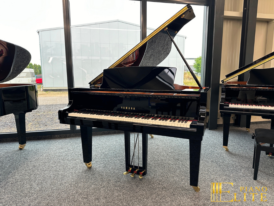 YAMAHA C3X (USED) - Đàn Piano Yamaha tại Elite Piano