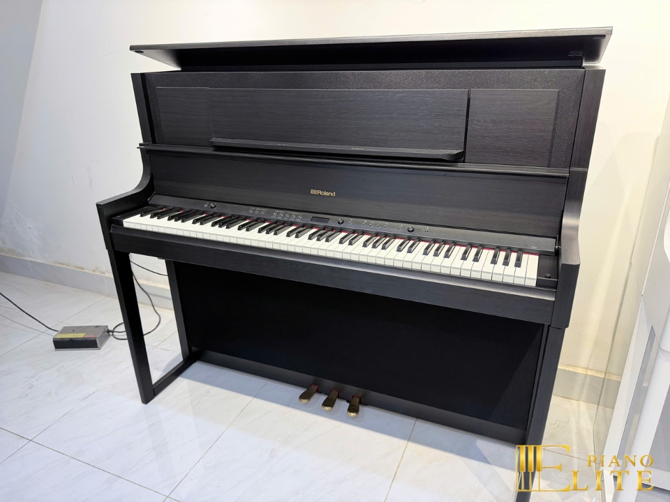 ROLAND LX-708 CB (USED) – Toàn cảnh thiết kế tại Elite Piano