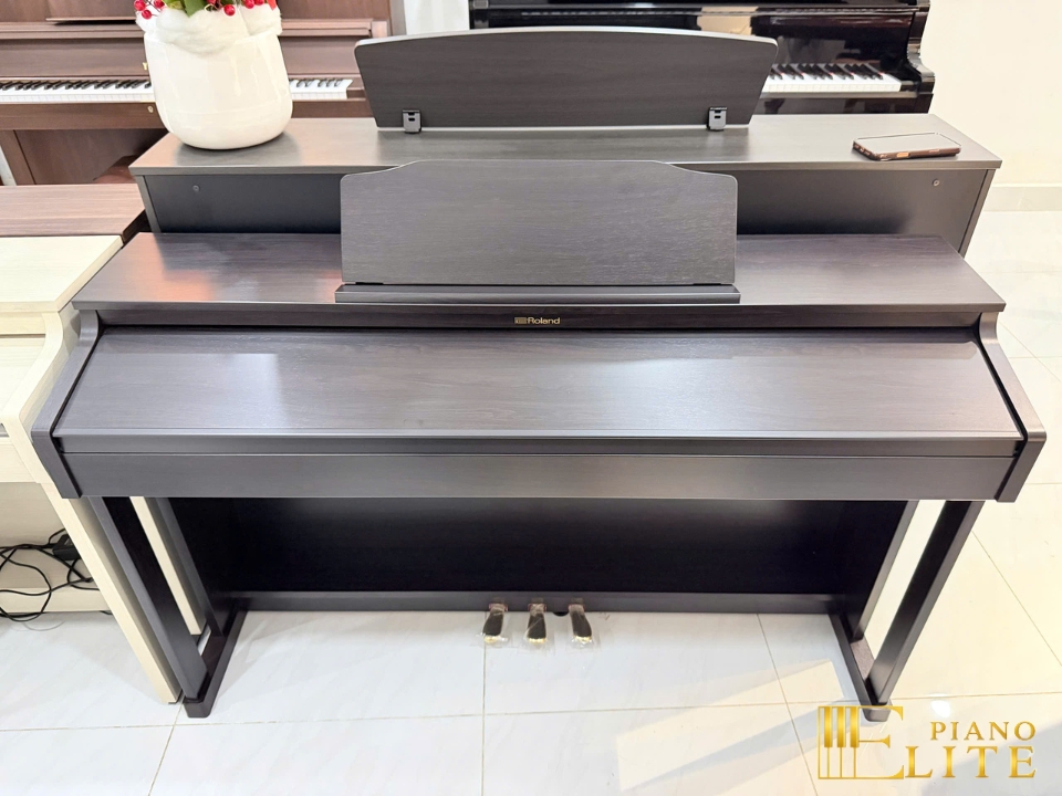 Đàn piano Roland ROLAND HP-601 RW – Chi tiết bàn phím