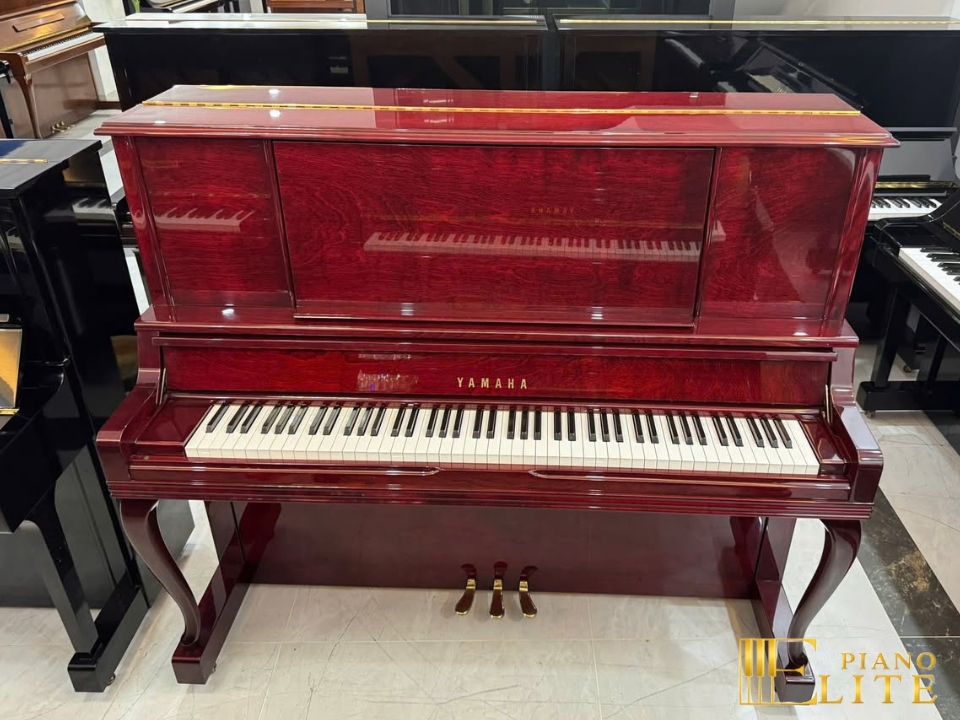 YAMAHA UX300 BiC - Đàn Piano Yamaha tại Elite Piano