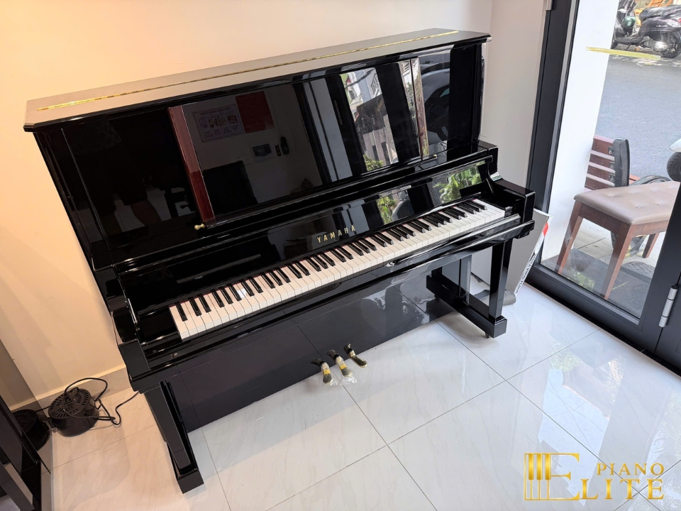 Đàn piano Yamaha YAMAHA UX500 – Chi tiết bàn phím