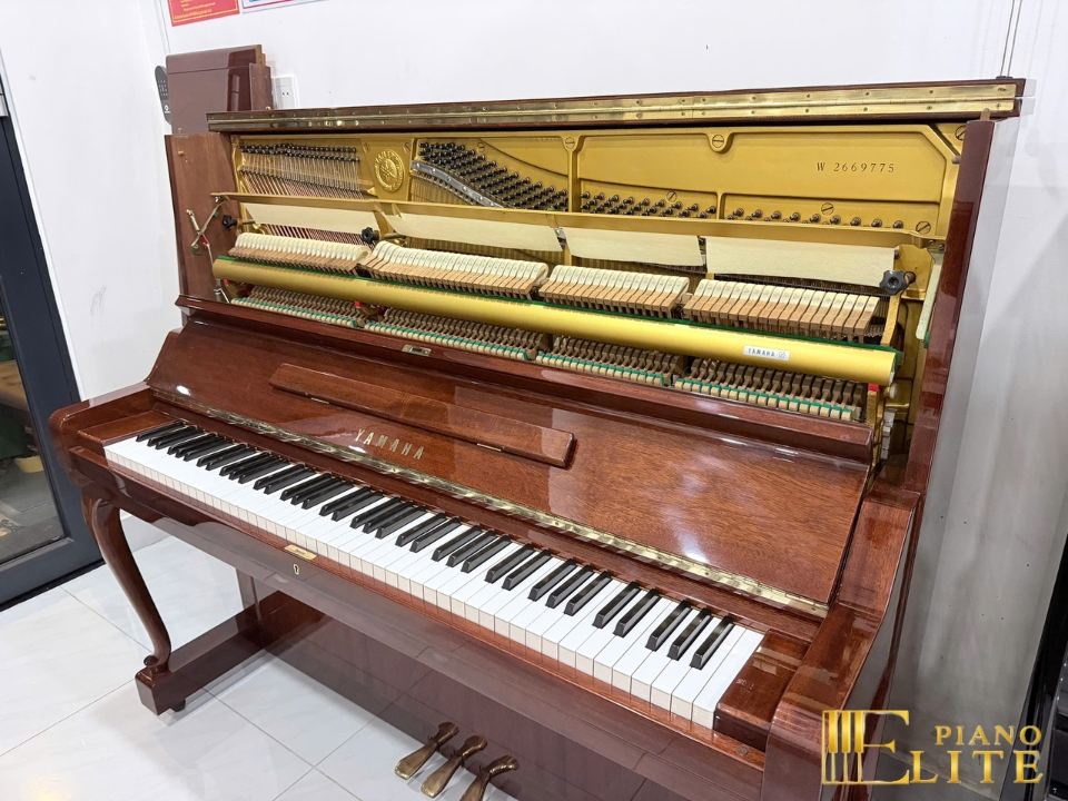 Review YAMAHA W106 – Hình ảnh thực tế tại showroom Elite Piano