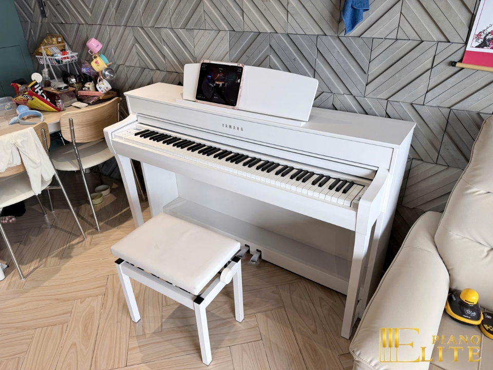 Đàn piano Yamaha YAMAHA SCLP-7450 WH (USED) – Chi tiết bàn phím