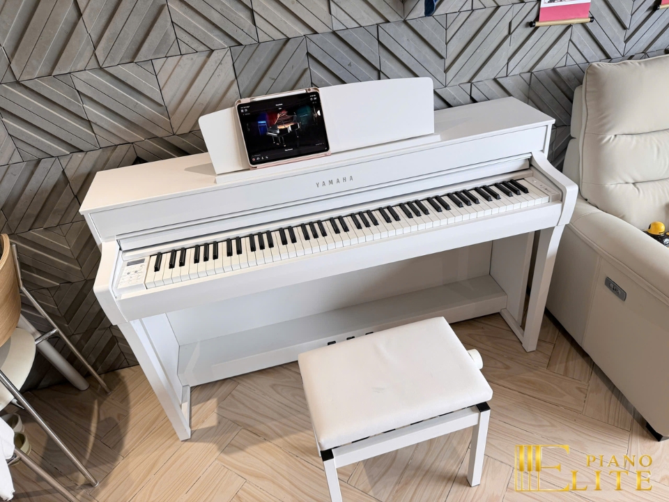 YAMAHA SCLP-7450 WH (USED)