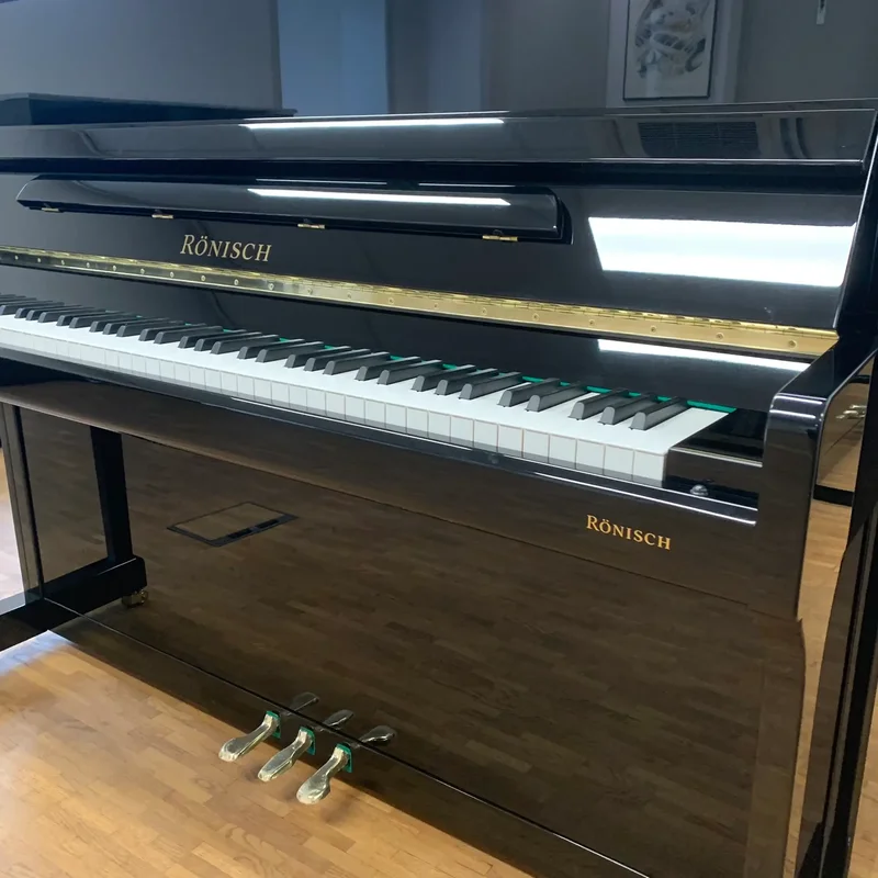 Rönisch 132K (Designed by Blüthner) – Toàn cảnh thiết kế tại Elite Piano