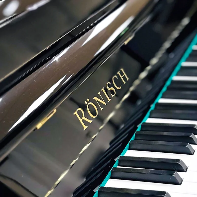 Review Rönisch 132K (Designed by Blüthner) – Hình ảnh thực tế tại showroom Elite Piano