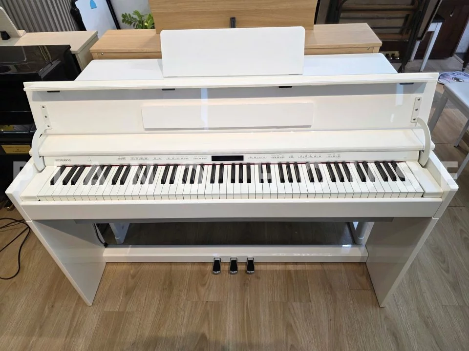 ROLAND DP-603 PW - Đàn Piano Roland tại Elite Piano