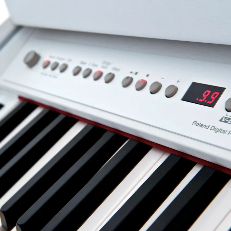Review ROLAND F-110 B – Hình ảnh thực tế tại showroom Elite Piano